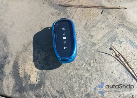 2024 Tesla Cybertruck All-Wheel Drive from USA, damaged, VIN 7G2CEHED9RA048890